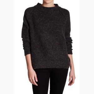 Willow & Clay Mock Neck Sweater 💜